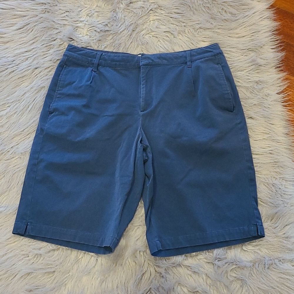 Coldwater creek womens blue dressy shorts size 12‎